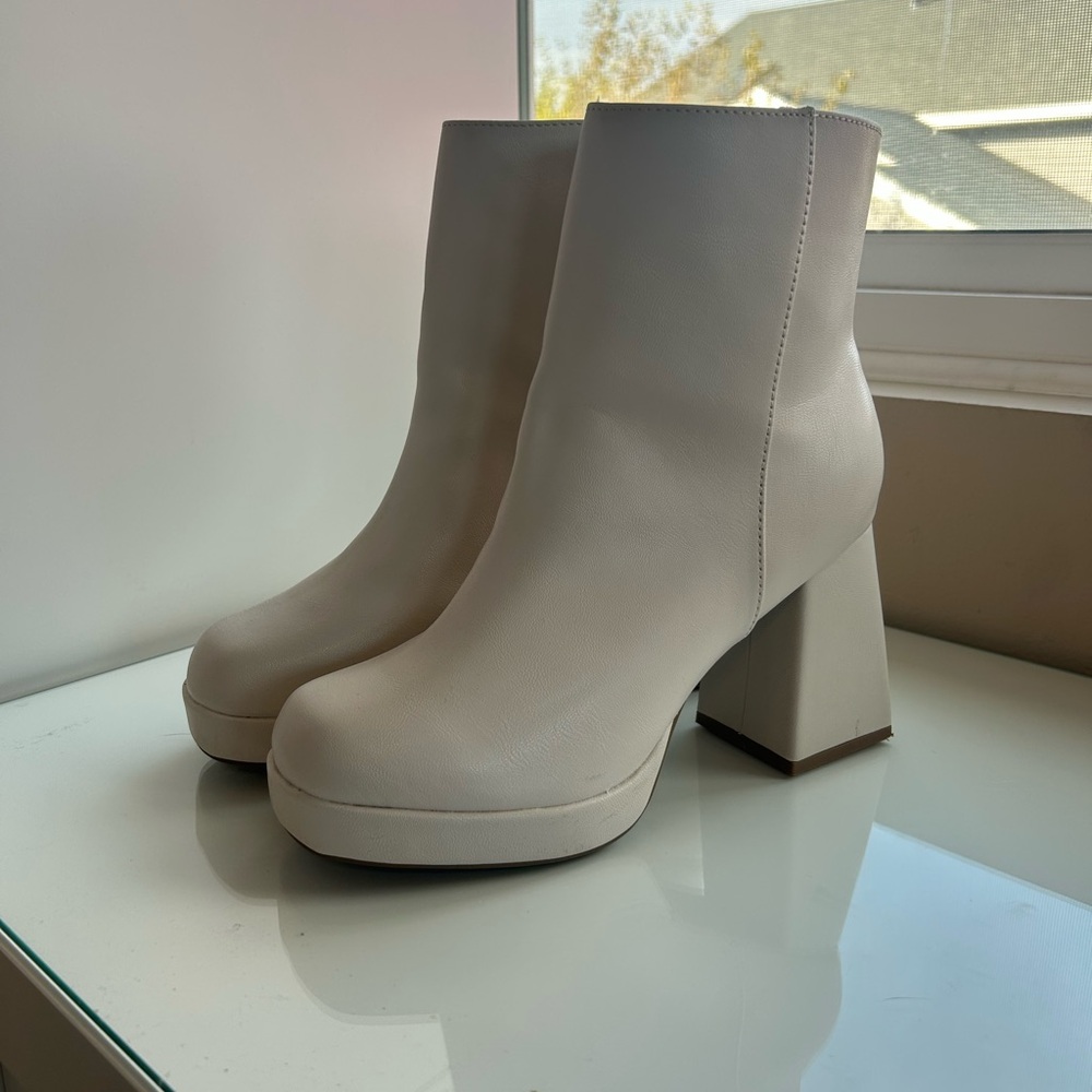 MIA Walkers Chunky Heel Boots